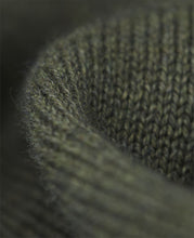 Load image into Gallery viewer, Magee - Carn 1/4 Zip Jumper, Green