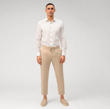 Load image into Gallery viewer, OLYMP - Level Five, Business Shirt, Body Fit, New York Kent, Natural