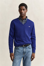 Load image into Gallery viewer, GANT - Classic Cotton V-Neck, Crisp Blue