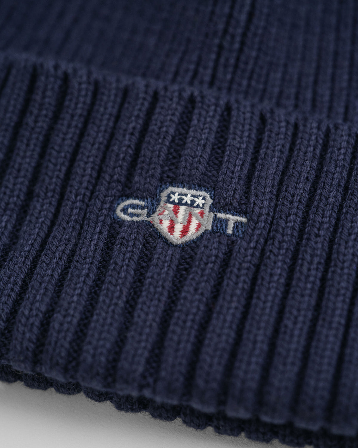 GANT - Cotton Blend Logo Beanie, Marine