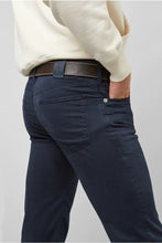 Load image into Gallery viewer, Meyer - M5 High Performance Chino, Navy