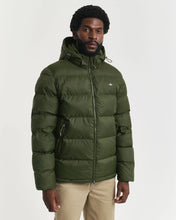 Load image into Gallery viewer, GANT - Active Cloud Jacket, Country Green