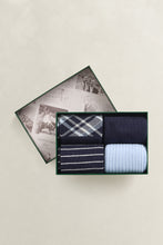 Load image into Gallery viewer, GANT - 4-Pack Checked Socks Gift Box, Evening Blue
