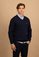 Load image into Gallery viewer, Fynch Hatton- V-neck Marino Cashmere Sweater, Navy