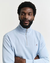 Load image into Gallery viewer, GANT - Reg Shield Halfzip Sweat, Fresh Blue