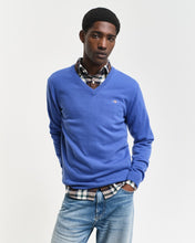 Load image into Gallery viewer, GANT - Extrafine Lambswool, V Neck, Light Blue