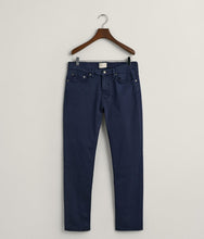 Load image into Gallery viewer, GANT - Regular Desert Jeans, Marine