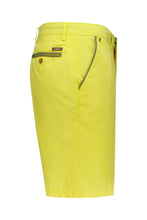 Load image into Gallery viewer, Gardeur - Jasper Shorts, Yellow