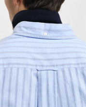 Load image into Gallery viewer, GANT - Reg Archive Oxford Stripe, Clear Sky