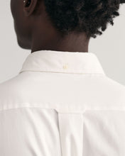 Load image into Gallery viewer, GANT - Regular Pinpoint Oxford Shirt, White