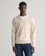 Load image into Gallery viewer, GANT - Classic Cotton V-Neck, Light Beige