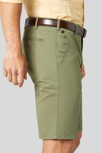Load image into Gallery viewer, Meyer - B-Palma Shorts, Green (32W &amp; 42W Only)

