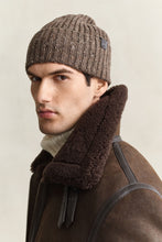 Load image into Gallery viewer, GANT - Donegal Beanie, Brown Melange
