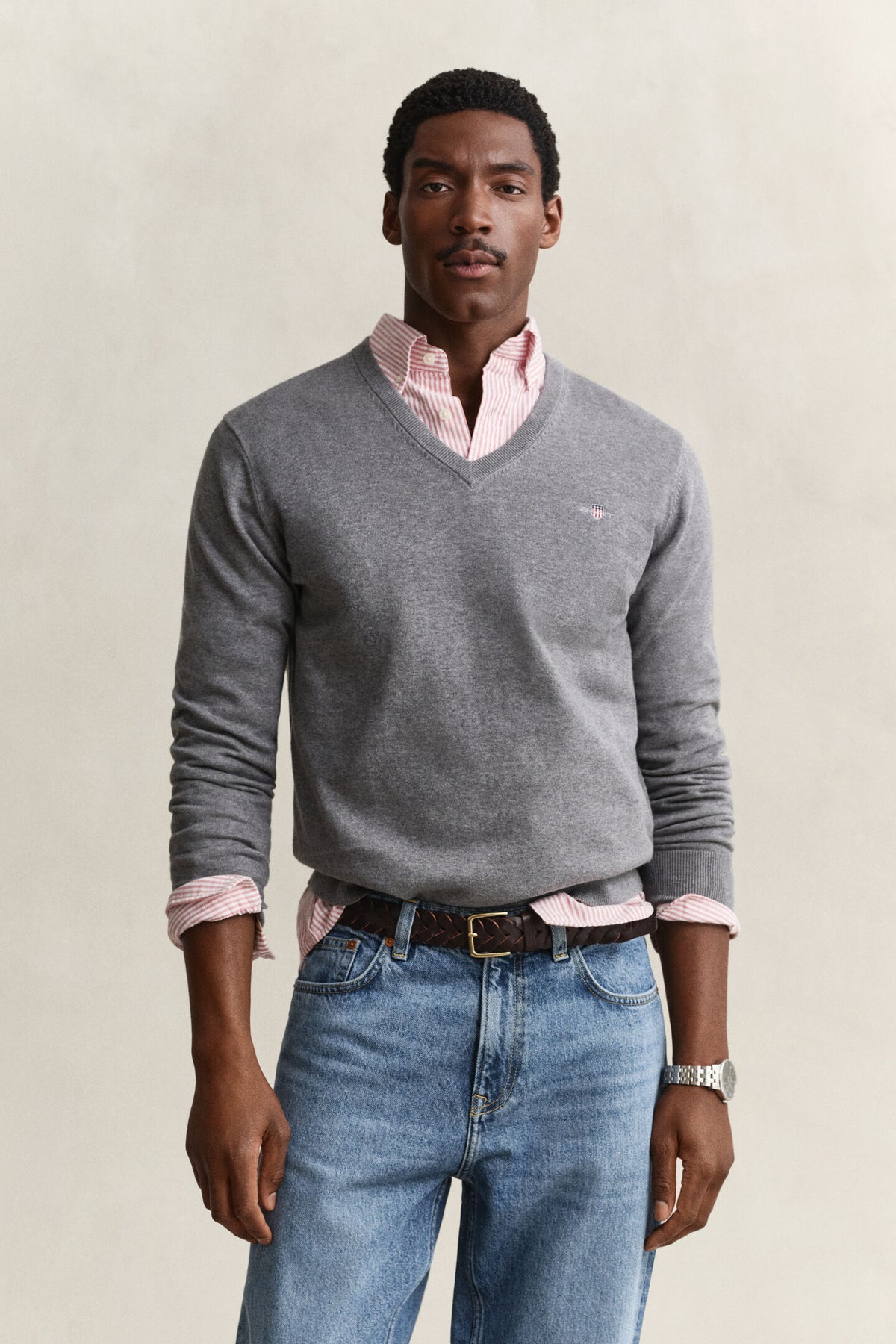 GANT - Classic Cotton V-Neck, Dark Grey Melange