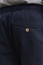 Load image into Gallery viewer, GANT - Reg Sunfaded DS Shorts, Evening Blue
