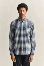 Load image into Gallery viewer, GANT - Reg Poplin Check Shirt, Dark Emerald
