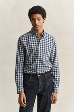 Load image into Gallery viewer, GANT - Reg Poplin Check Shirt, Dark Emerald
