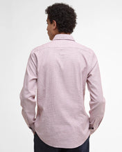 Load image into Gallery viewer, Barbour - Turner Tailored Houndstooth Shirt, Earth Pink
