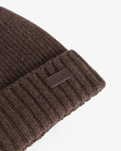 Load image into Gallery viewer, Barbour - Carlton Beanie, Mid Brown
