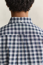 Load image into Gallery viewer, GANT - Reg Poplin Check Shirt, Dark Emerald
