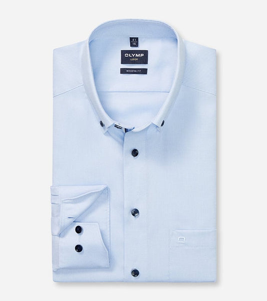 OLYMP - Luxor Modern Fit Business Shirt, Light Blue / Navy Buttons