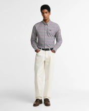 Load image into Gallery viewer, Barbour - Rickwood Tailored Fit Gingham Shirt, Navy
