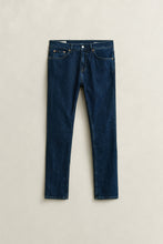 Load image into Gallery viewer, GANT - Slim Clean Wash Jeans, Mid Blue
