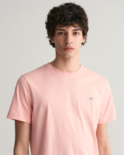 Load image into Gallery viewer, GANT - Regular Shield SS T-Shirt, Bubblegum Pink
