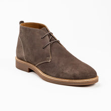 Load image into Gallery viewer, Sloane - Byron Chukka Boot, Taupe, Anne
