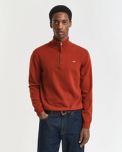 Load image into Gallery viewer, GANT- Superfine Lambswool Half Zip, Modern Rust
