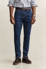 Load image into Gallery viewer, GANT - Slim Clean Wash Jeans, Mid Blue
