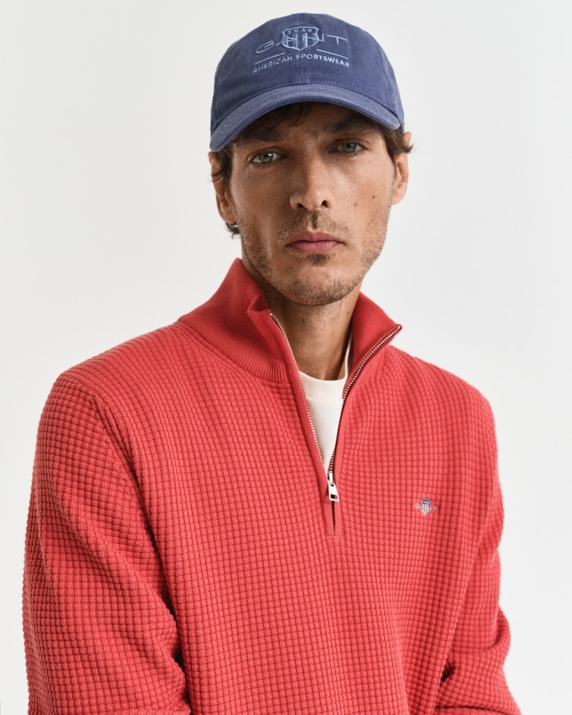 Gant - Textured Cotton Half Zip, Brick Red