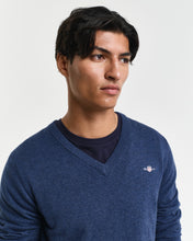 Load image into Gallery viewer, GANT - Classic Cotton V-Neck, Jeans Blue Melange
