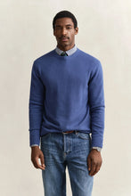 Load image into Gallery viewer, GANT - Cotton Cashmere C-Neck, Vintage Blue

