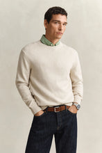 Load image into Gallery viewer, GANT - Cotton Cashmere C-Neck, Seed Melange

