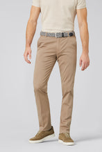 Load image into Gallery viewer, Meyer - Oslo Chinos, Taupe
