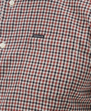 Load image into Gallery viewer, Barbour - Padshaw Tailored Shirt, Ecru
