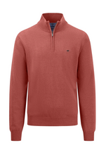 Load image into Gallery viewer, Fynch Hatton - Troyer Quarter Zip, Orient Red

