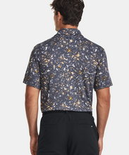 Load image into Gallery viewer, Under Armour - UA Playoff 3.0 Printed Polo, Grey and Yellow
