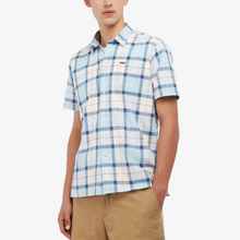Load image into Gallery viewer, Barbour - Gordon S/S Tailored Shirt, Pink Salt Tart (XL Only)
