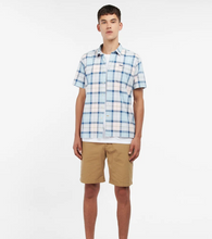 Load image into Gallery viewer, Barbour - Gordon S/S Tailored Shirt, Pink Salt Tart (XL Only)
