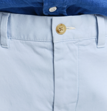 Load image into Gallery viewer, Gant - Chino Shorts, Sunfaded Blue
