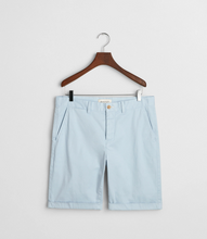 Load image into Gallery viewer, Gant - Chino Shorts, Sunfaded Blue
