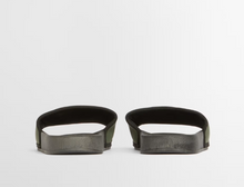 Load image into Gallery viewer, Barbour - Cresswell Slides, Olive
