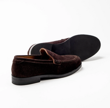 Load image into Gallery viewer, Sloane - Seve Suede Loafer, Brown, Jack
