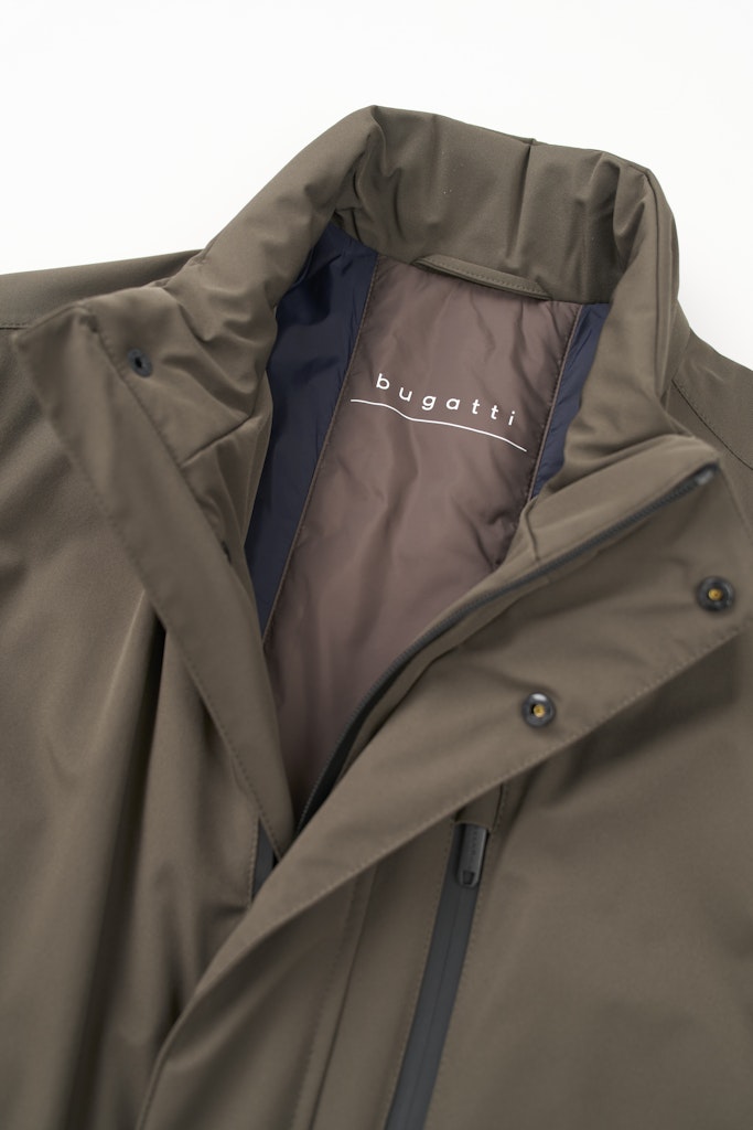 Bugatti - Rainseries, Olive Coat