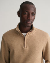 Load image into Gallery viewer, GANT - Sacker Rib Half Zip, Khaki Mel
