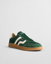 Load image into Gallery viewer, GANT - Cuzmo Suede, Pine Green, Simon
