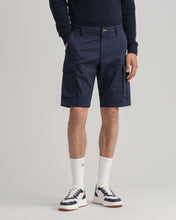 Load image into Gallery viewer, GANT - Relaxed Fit Twill Cargo Shorts, Marine
