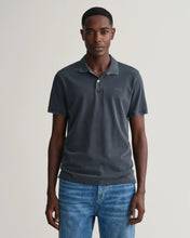 Load image into Gallery viewer, GANT - Sunfaded Piqué Polo Shirt, Ebony Black
